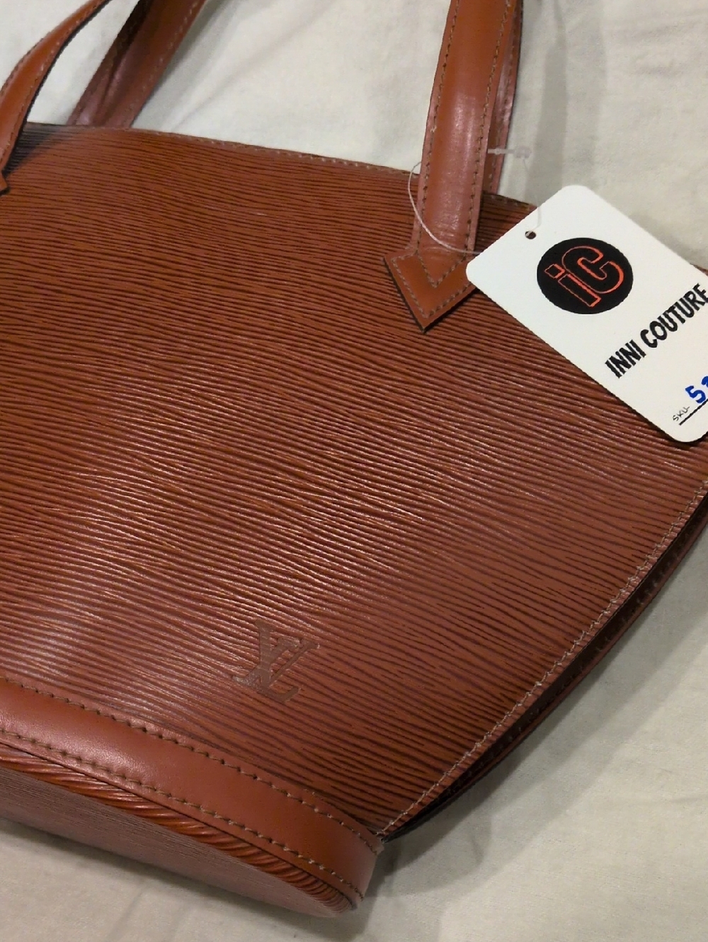 Louis Vuitton Epi Leather Saint Jacques PM Bag in FAWN - Picture 7 of 13